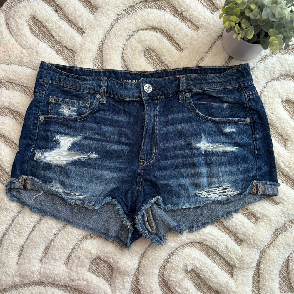 American Eagle Distressed High Rise Shorts Womens Plus Size 14